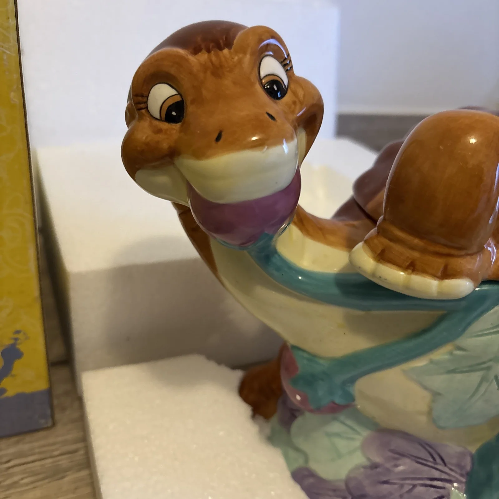 RARE Vintage NOS The Land Before Time Collection Cookie Jar UNIVERSAL STUDIOS, image 3
