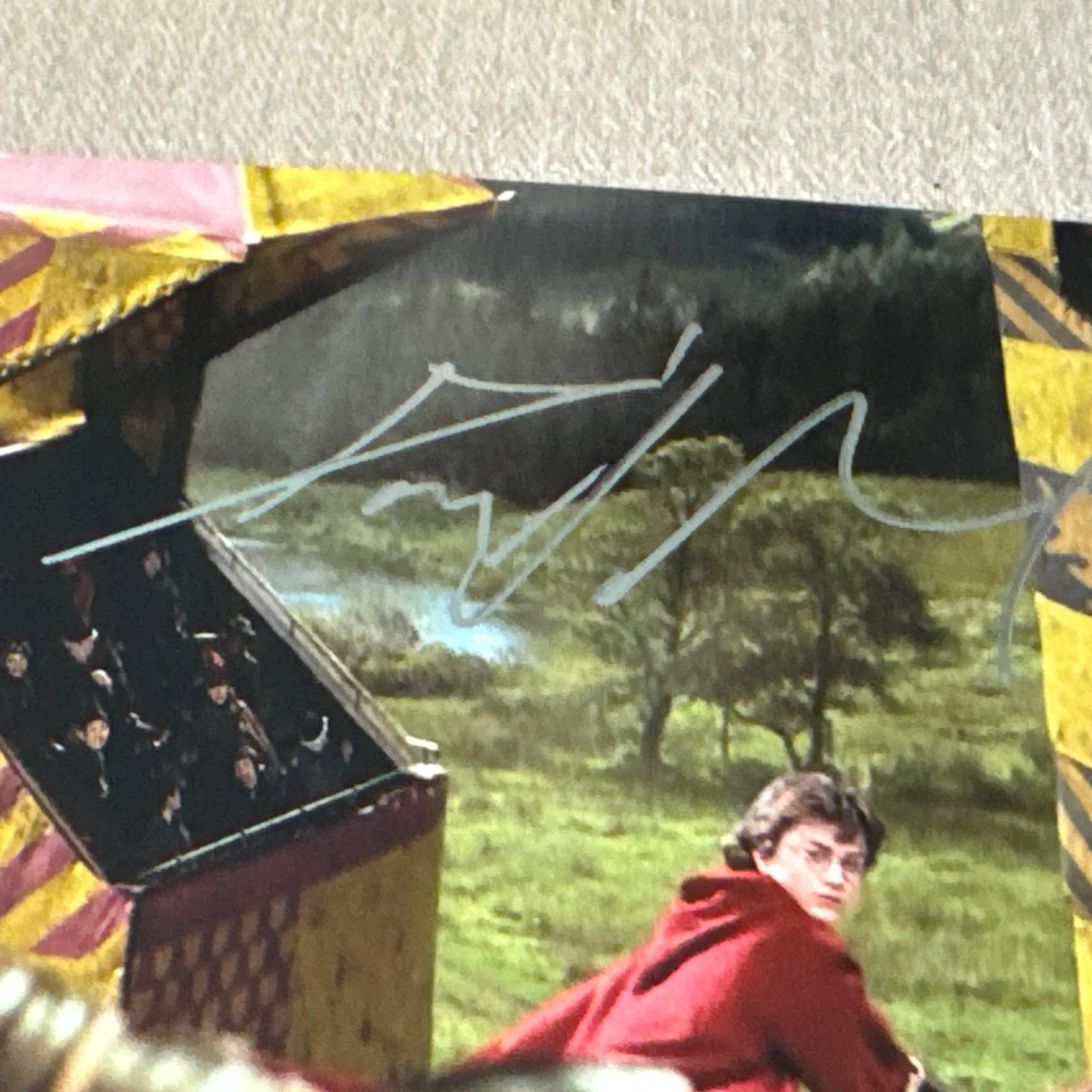 DANIEL RADCLIFFE — DANIEL RADCLIFFE SIGNED AUTOGRAPH "HARRY POTTER" 8x10 RARE PHOTO w/COA Proof !!, изображение 4