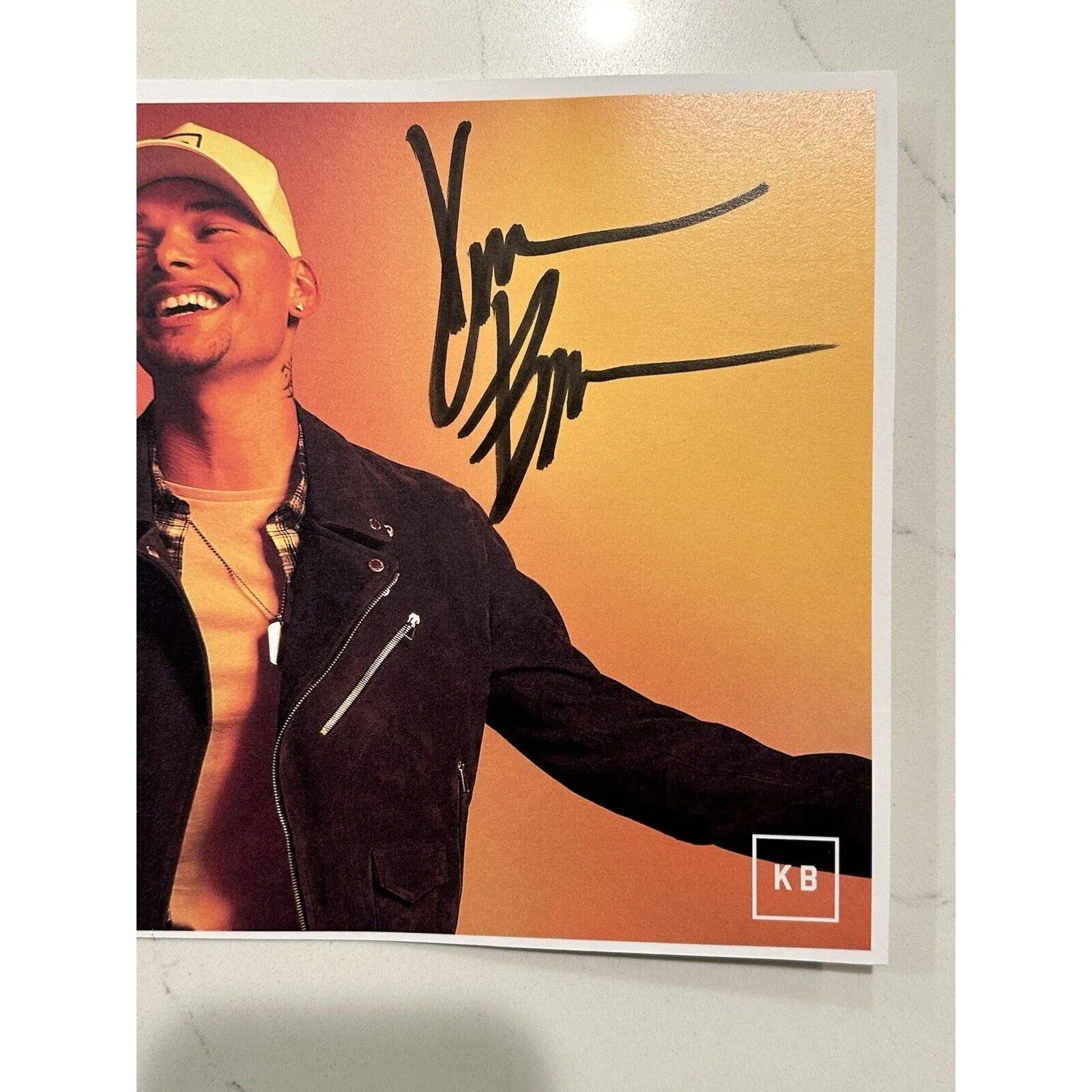 Kane Brown SIGNED Authentic 8x10 AUTOGRAPHED, image 3