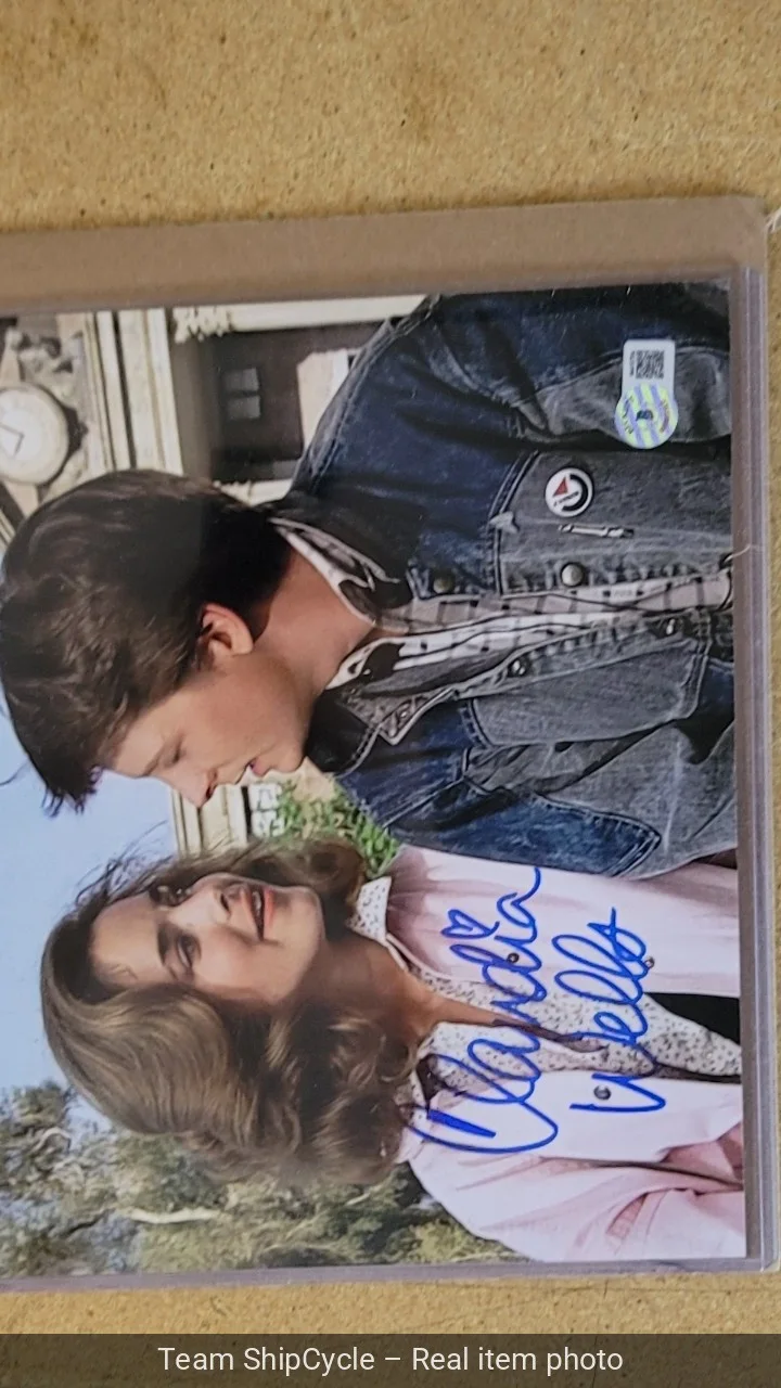 CLAUDIA WELLS — Claudia Wells Signed 8x10 Photo Back to the Future Autograph Beckett G2U, изображение 3