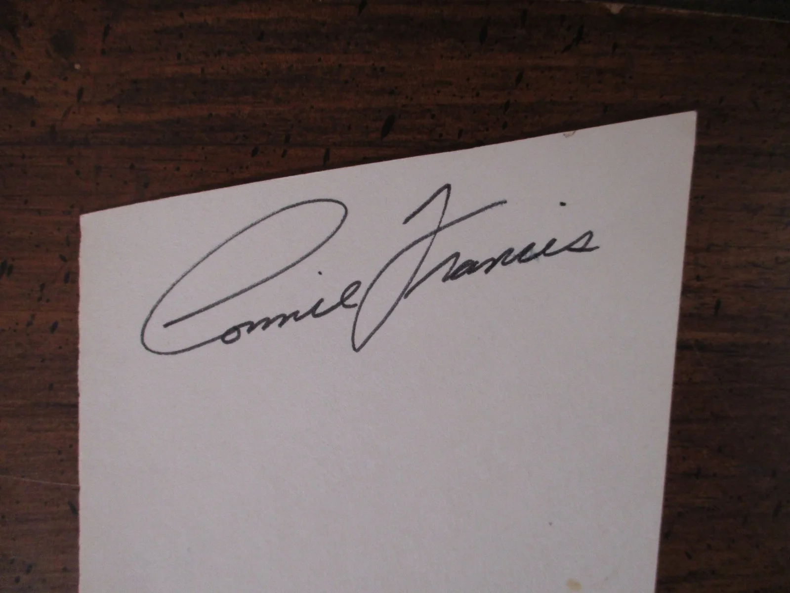 CONNIE FRANCIS(Died-2025)(Everybody's Somebody's Fool)Signed Trimmed Index Card, изображение 2