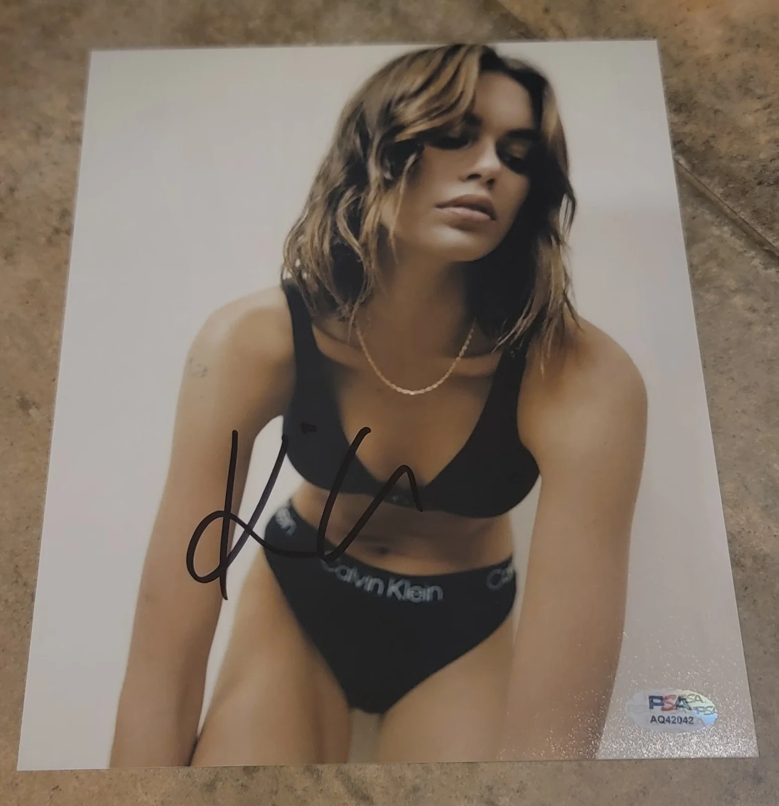 Kaia Gerber — Kaia Gerber signed 8x10 photo autograph PSA DNA photoshoot black calvin klein