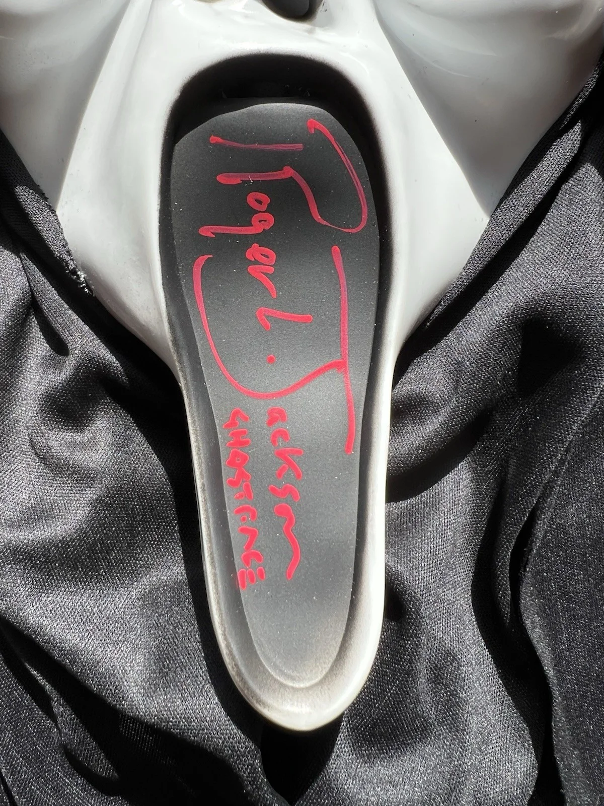 Roger Jackson — ROGER JACKSON Signed GHOSTFACE MASK Autograph SCREAM Beckett COA, image 2