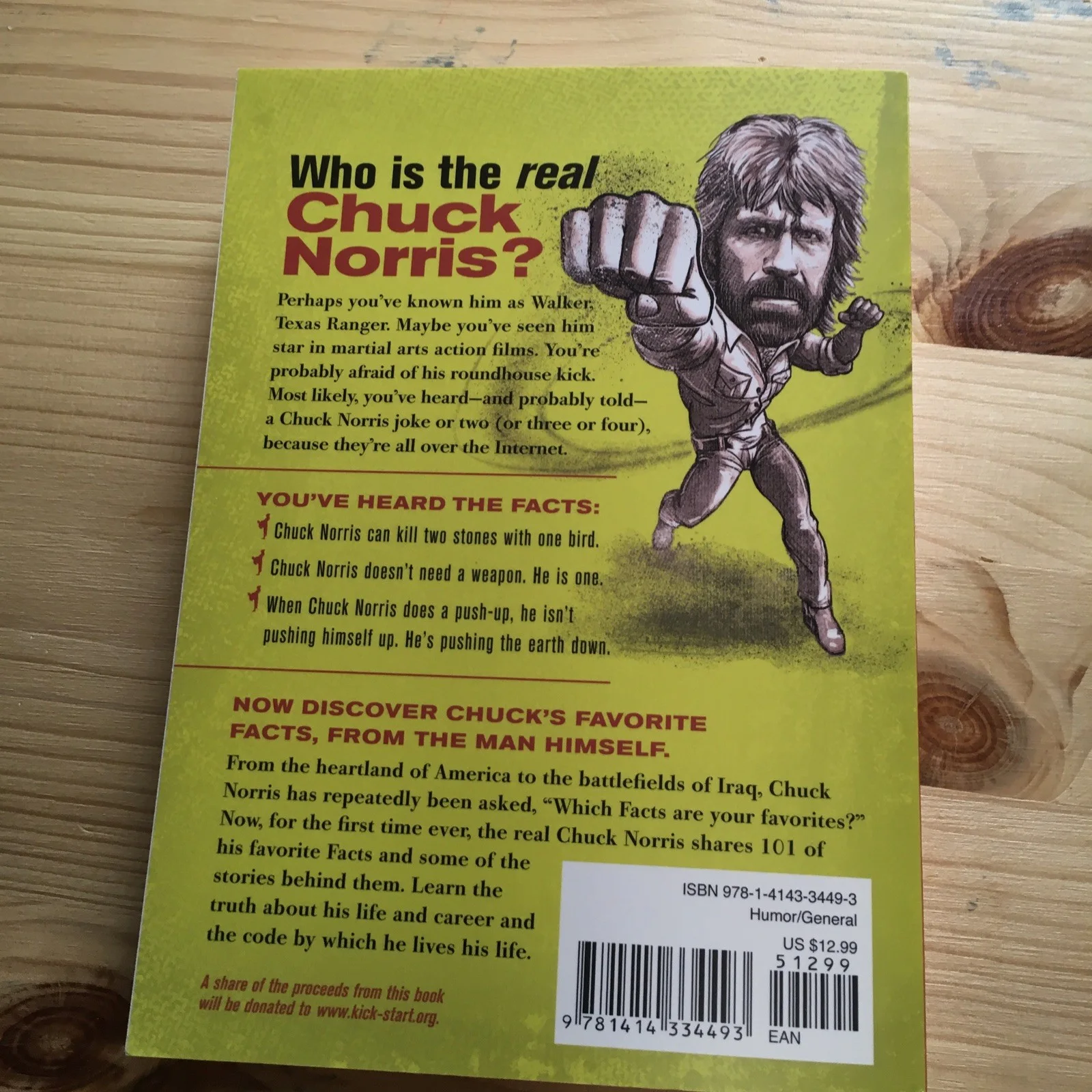 CHUCK NORRIS AUTOGRAPHED THE OFFICIAL CHUCK NORRIS FACT BOOK JSA AUTHENTICATED, image 4