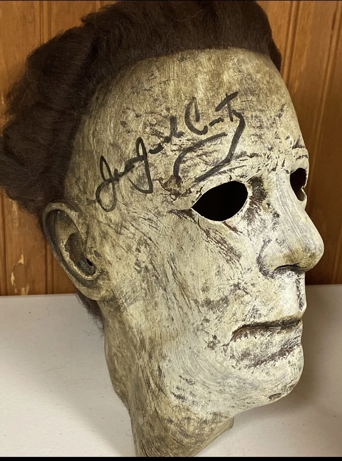 JAMES JUDE COURTNEY — JAMES JUDE COURTNEY MICHAEL MYERS AUTOGRAPHED SIGNED MASK PROOF JSA COA AF66861, изображение 2