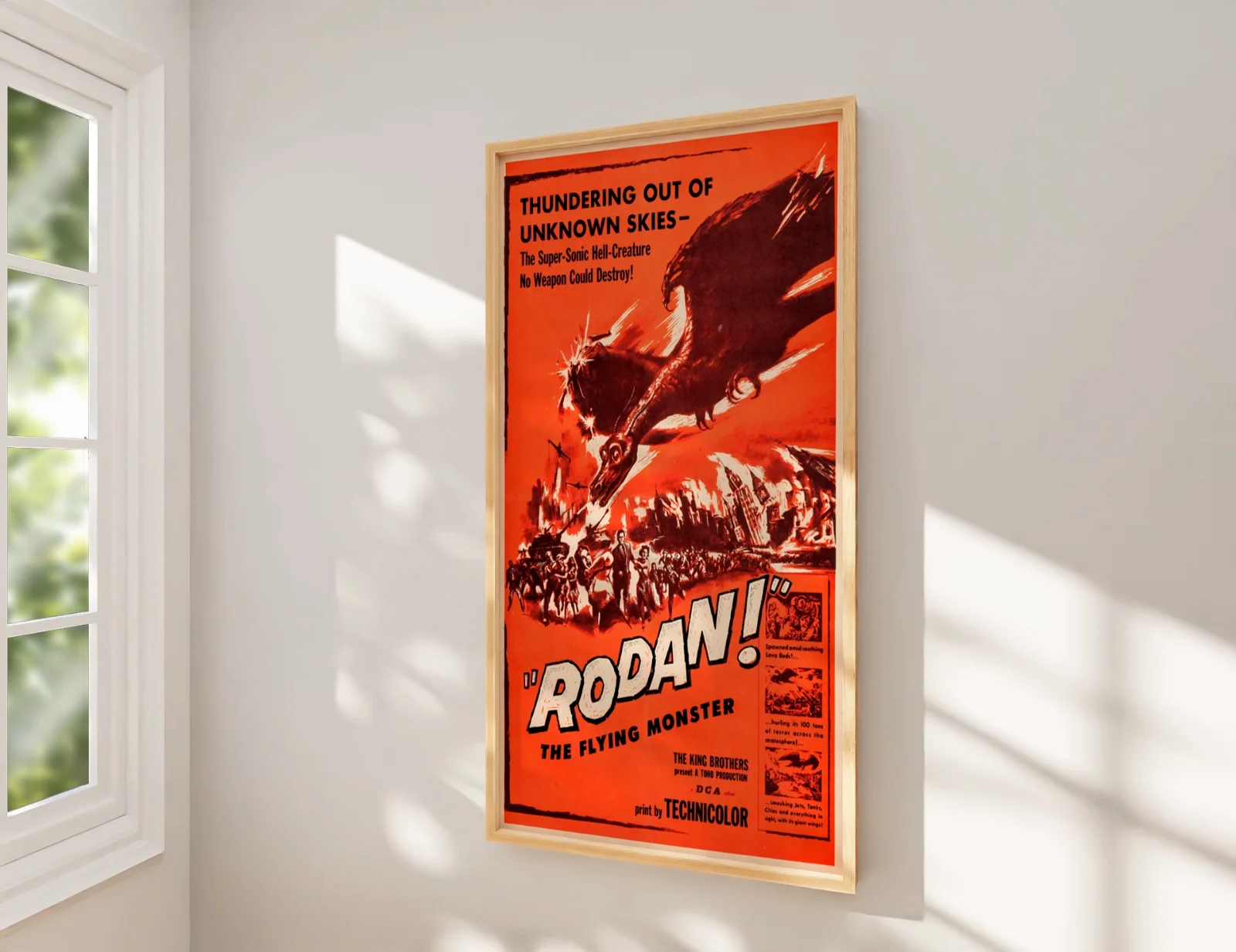 Rodan - 1956 Monster / Sci-Fi Film Restored 27.2" x 41" US One Sheet Poster, изображение 2