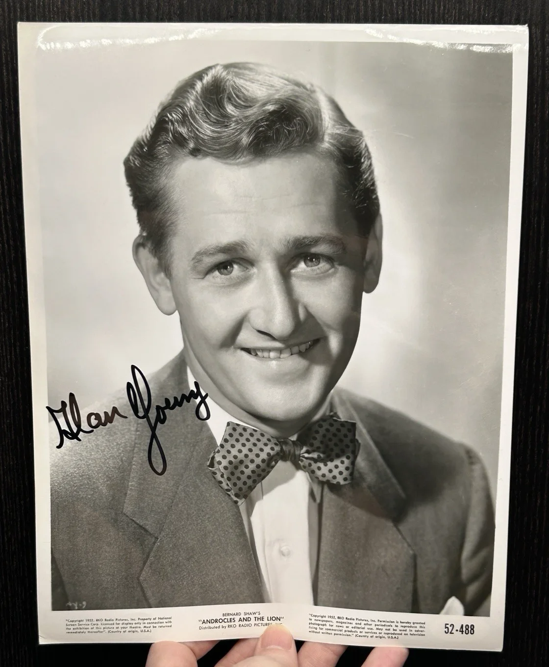Alan Young — ALAN YOUNG SIGNED VINTAGE 1952 PHOTO Original Autograph JSA COA Androcles Lion