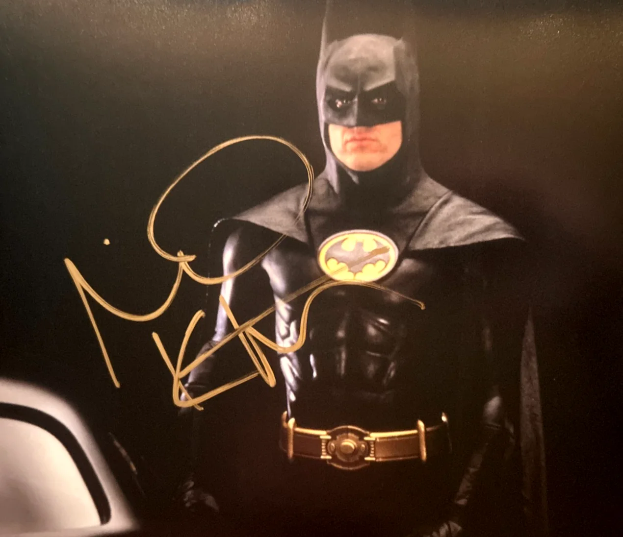 Michael Keaton — Michael Keaton Signed BATMAN 89 Photo 8x10" Original Authentic Autograph w/COA, image 3