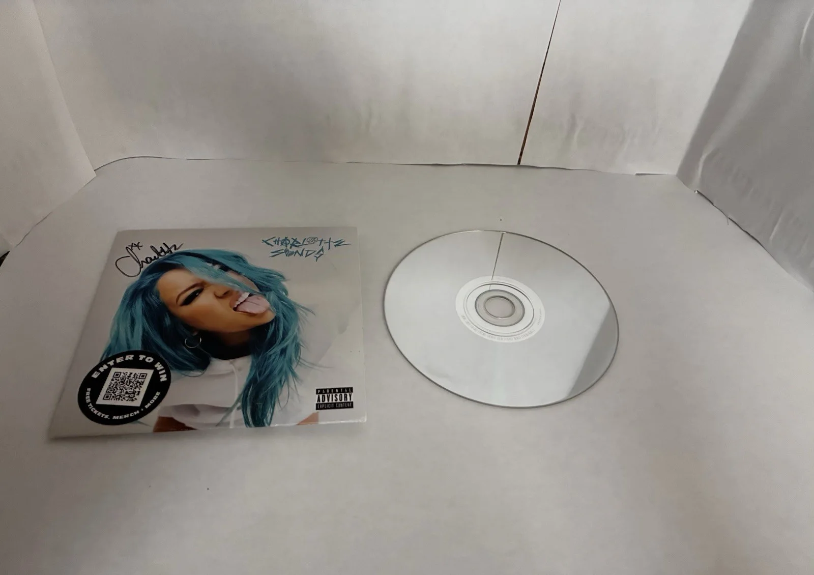 Charlotte Sands Signed Original CD & Booklet Autographed Music Collectible, image 3