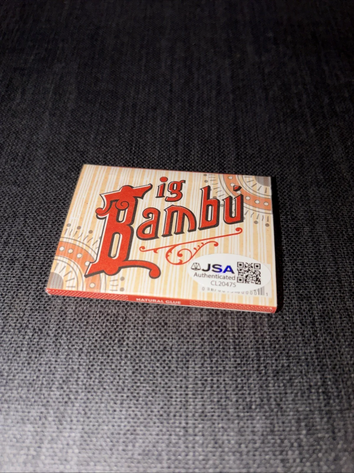 Cheech Marin Tommy Chong — Signed Cheech Marin and Tommy Chong Big Bambu Zig Zag Rolling Papers JSA COA, image 4