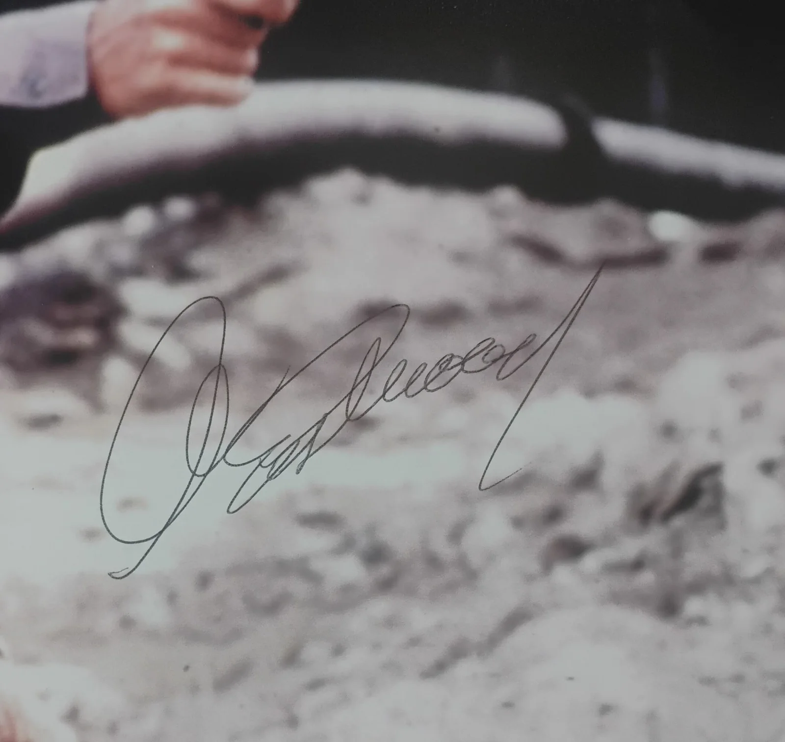 Clint Eastwood Hand Signed 11x14 Photo PSA COA - NO US TARIFFS, изображение 3