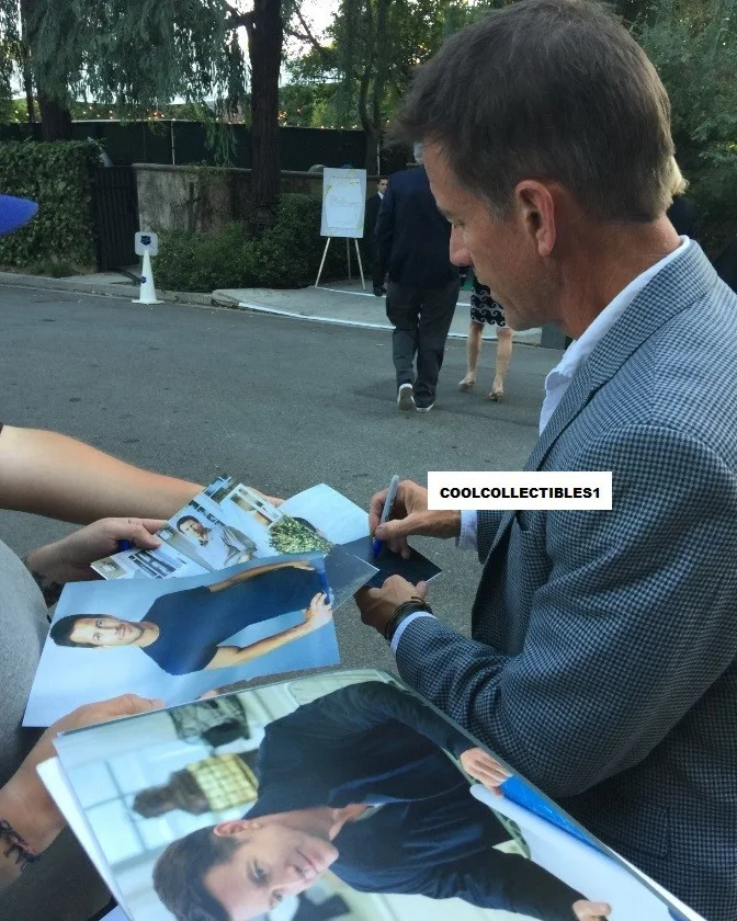 JAMES DENTON — JAMES DENTON "DESPERATE HOUSEWIVES" HAND SIGNED 8X10 COLOR PHOTO 1 COA "PROOF", изображение 2