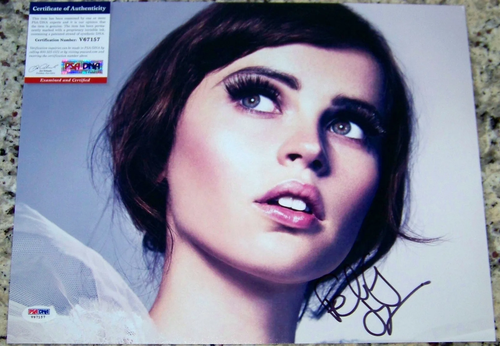 Felicity Jones STAR WARS ROGUE ONE Signed Autographed 11x14 Photo PSA COA!, изображение 2