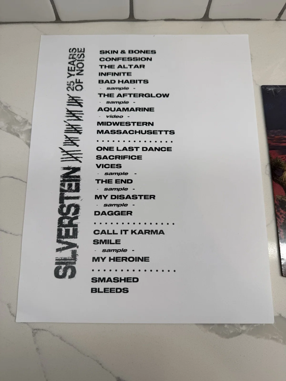 SILVERSTEIN SKIN AND BONES 7” VINYL RECORD & SETLIST - 25 YEARS TOUR VIP ITEMS, image 2