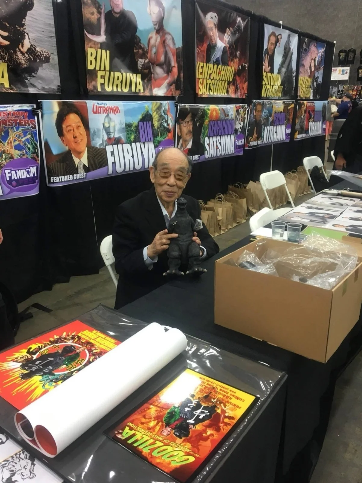 Haruo Nakajima — Haruo Nakajima autographed godzilla print never offered to the public "rare", изображение 2