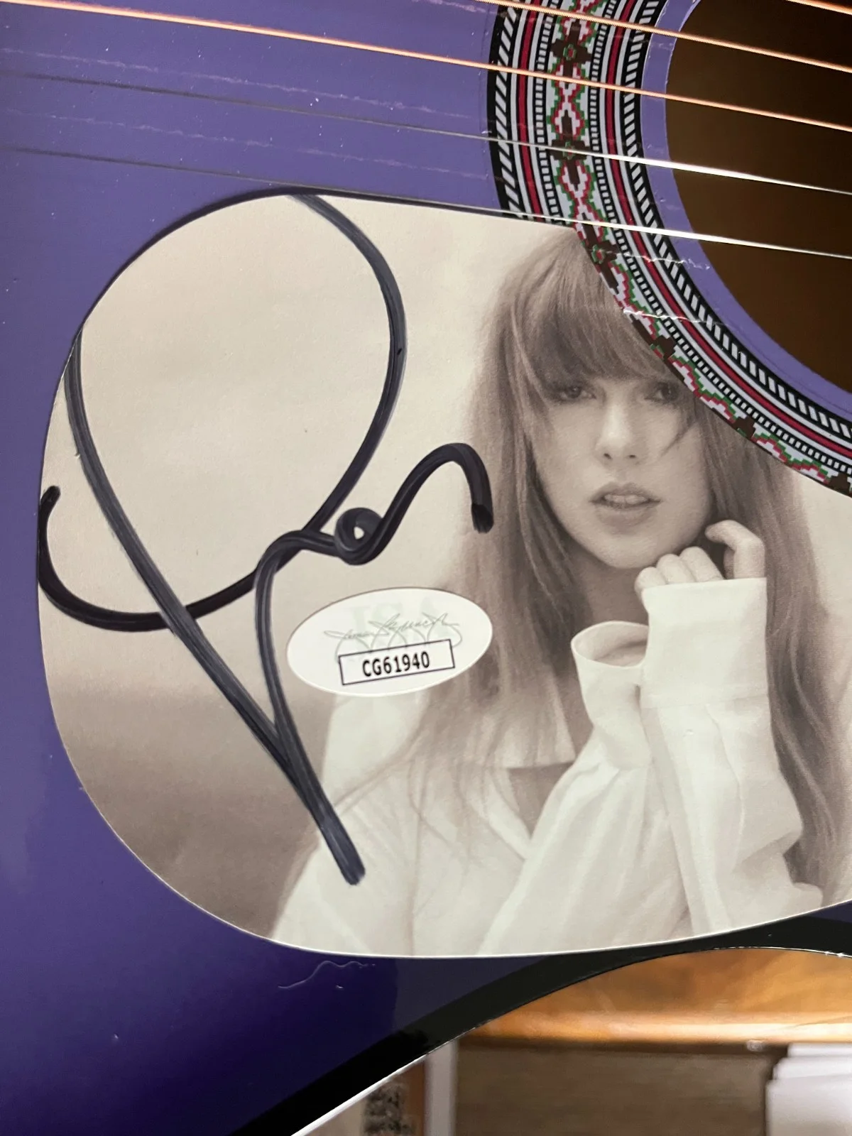 Taylor Swift Signed Autographed Purple Acoustic Guitar (JSA Hologram), image 3