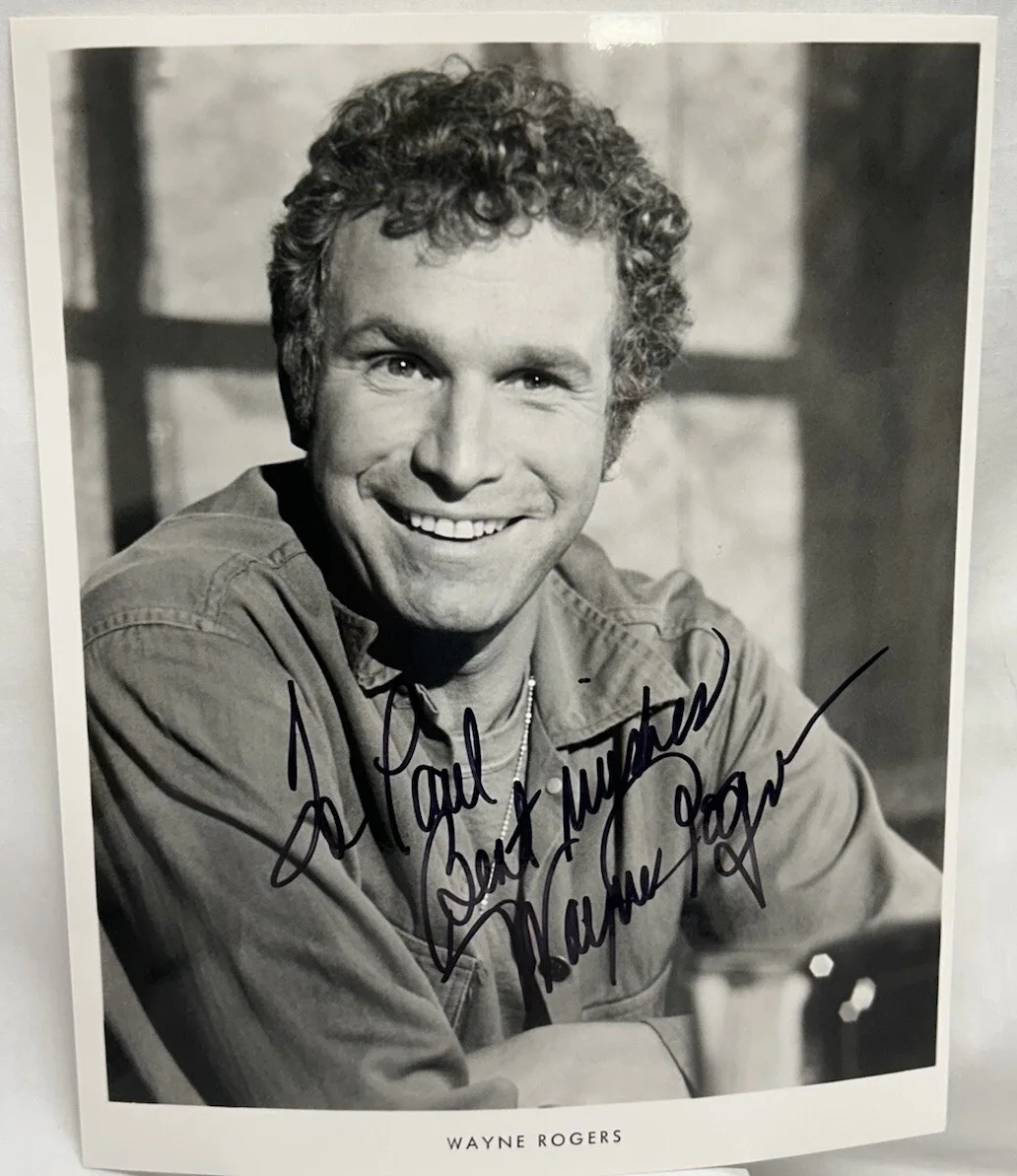 Wayne Rogers — Wayne Rogers American Actor 8 x 10” B/W Picture Signed Personalized, image 2