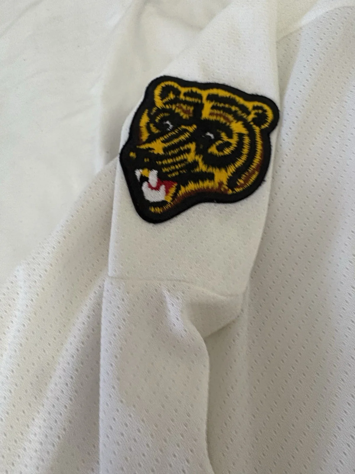 ADAM SANDLER — ADAM SANDLER SIGNED HAPPY GILMORE MOVIE BOSTON BRUINS HOCKEY JERSEY JSA COA, изображение 4