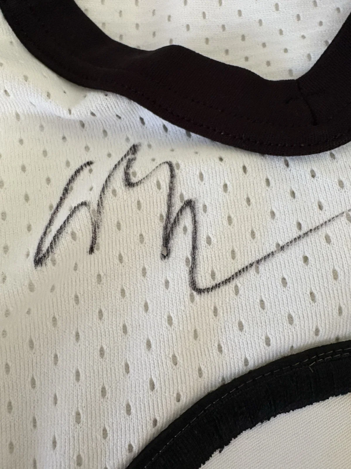 ADAM SANDLER — ADAM SANDLER SIGNED HAPPY GILMORE MOVIE BOSTON BRUINS HOCKEY JERSEY JSA COA, изображение 3