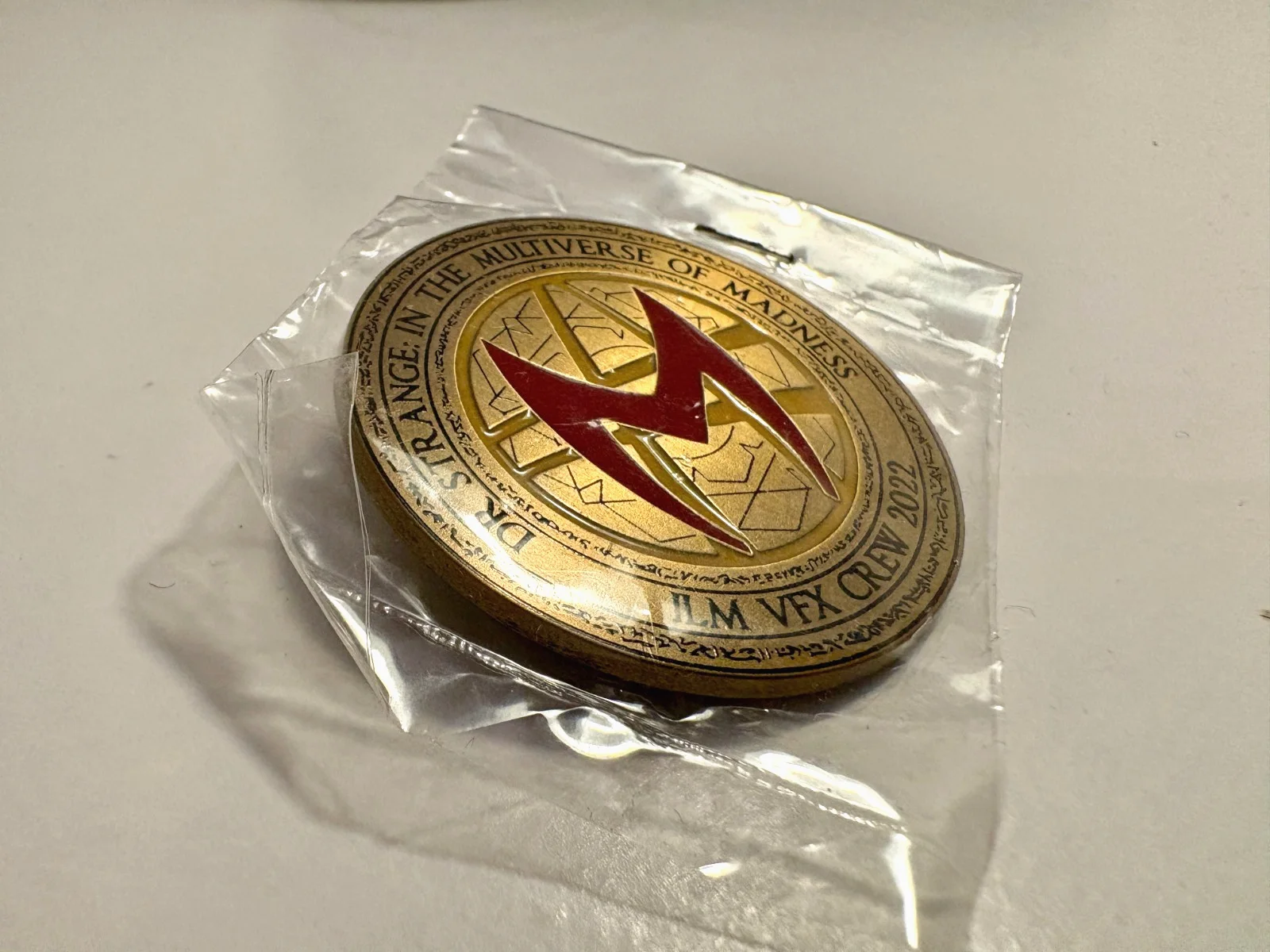 Dr. Strange In The Multiverse Of Madness 2022 ILM Crew Pin Lucasfilm - NEW Mint, изображение 2