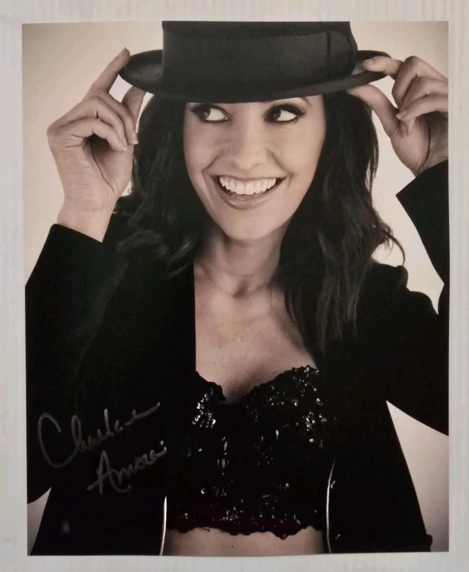 Charlene Amoia — Actress CHARLENE AMOIA (How I Met Your Mother) Signed 8x10 Photo Picture & COA b, изображение 2