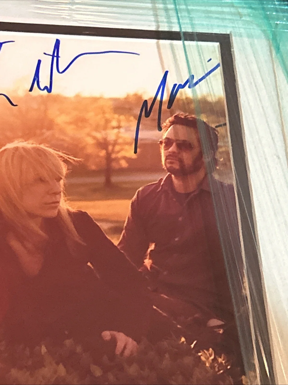 HEARTLESS BASTARDS GROUP SIGNED Photograph, image 3