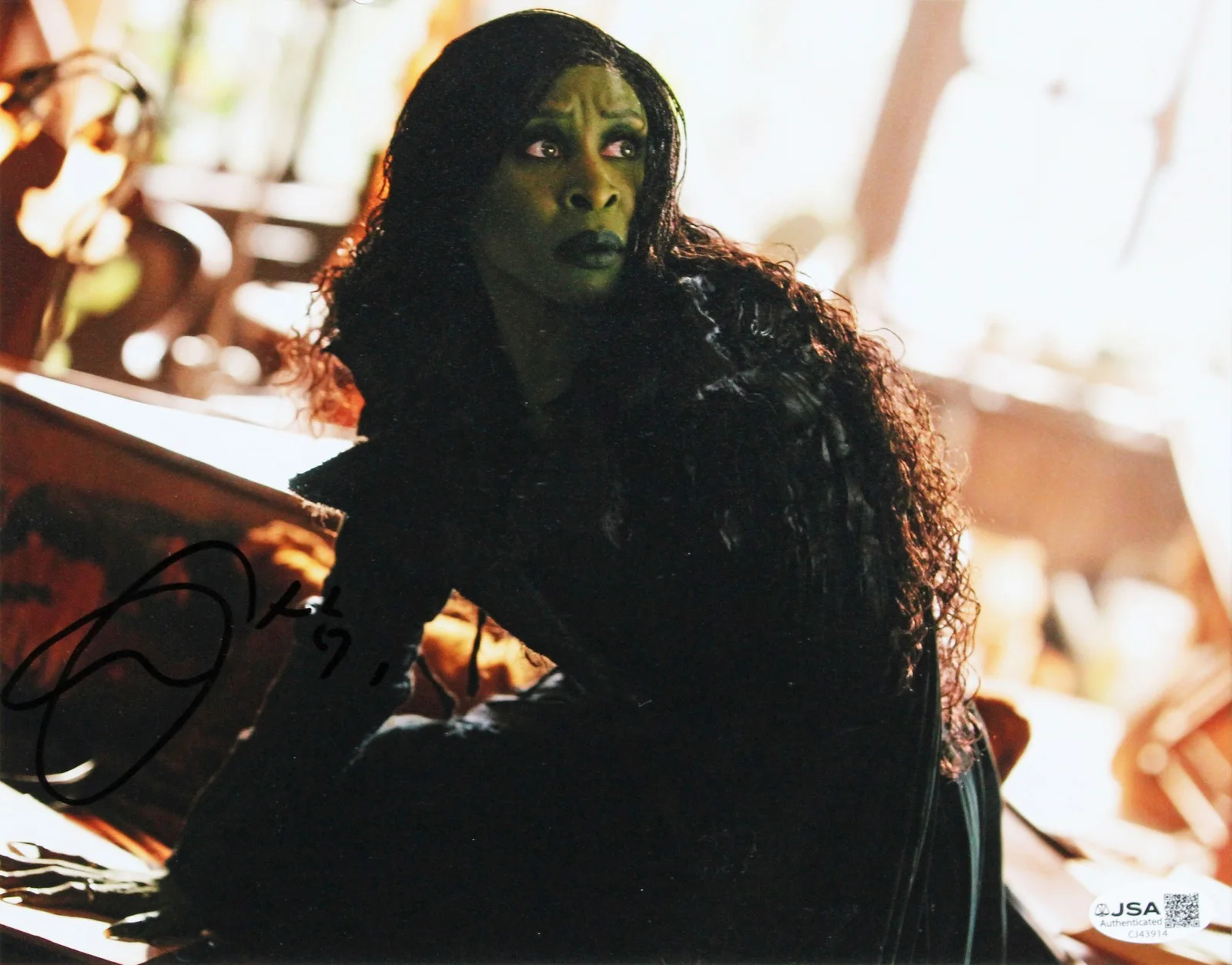 Cynthia Erivo — Cynthia Erivo Wicked Authentic Signed 8x10 Framed Photo Autographed JSA #CJ43914, изображение 2
