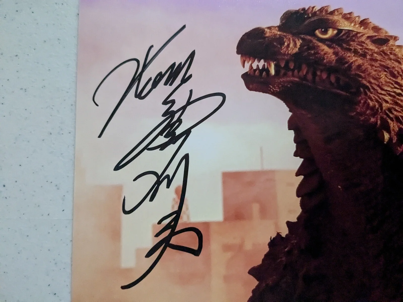 TSUTOMU KITAGAWA Signed GODZILLA 8x10 Photo Autograph BAS BECKETT JSA COA 1f, изображение 2