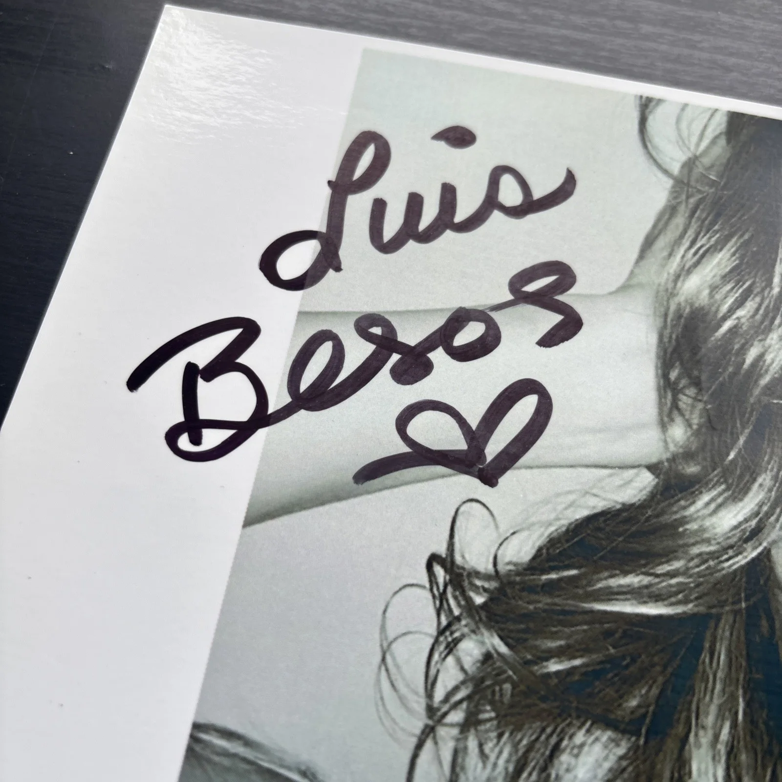 Thalia signed Latina album photo cover, image 3