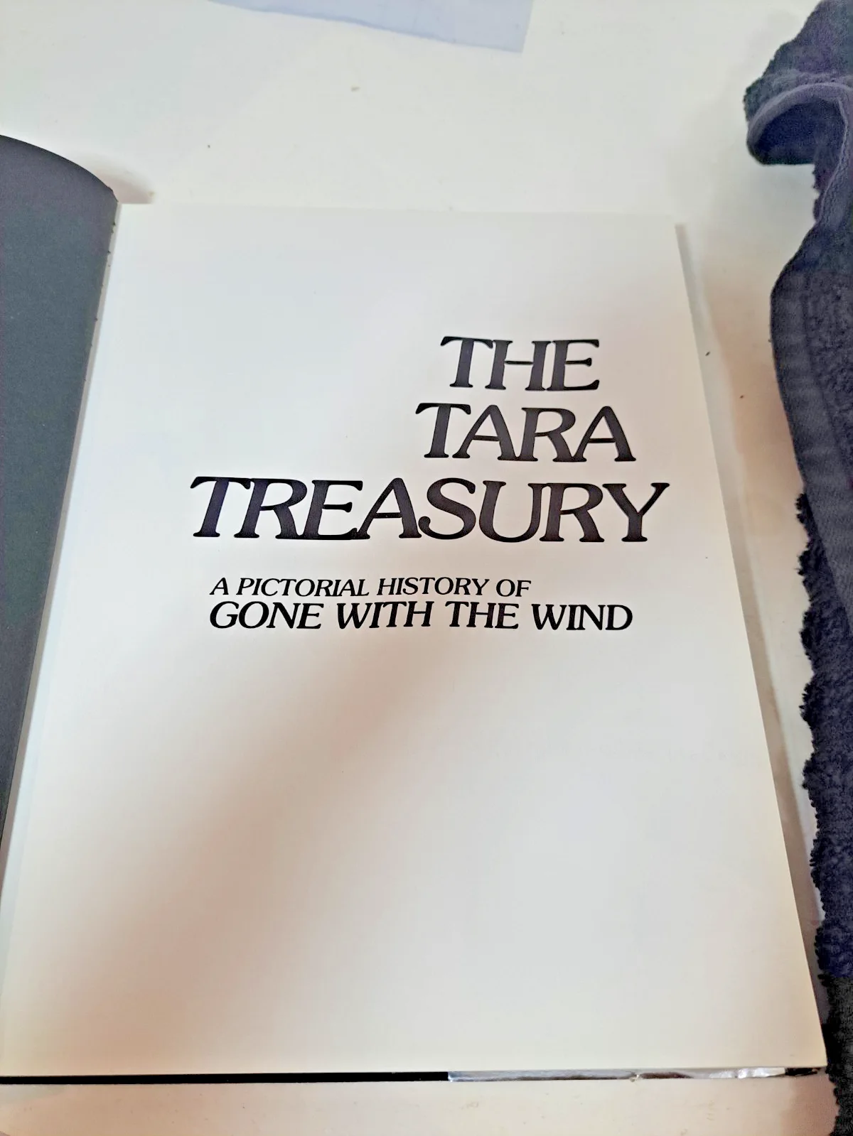 THE TARA TREASURY GONE WITH THE WIND GERALAD HARRIET GARDNER 1980 HARDCOVER, image 2