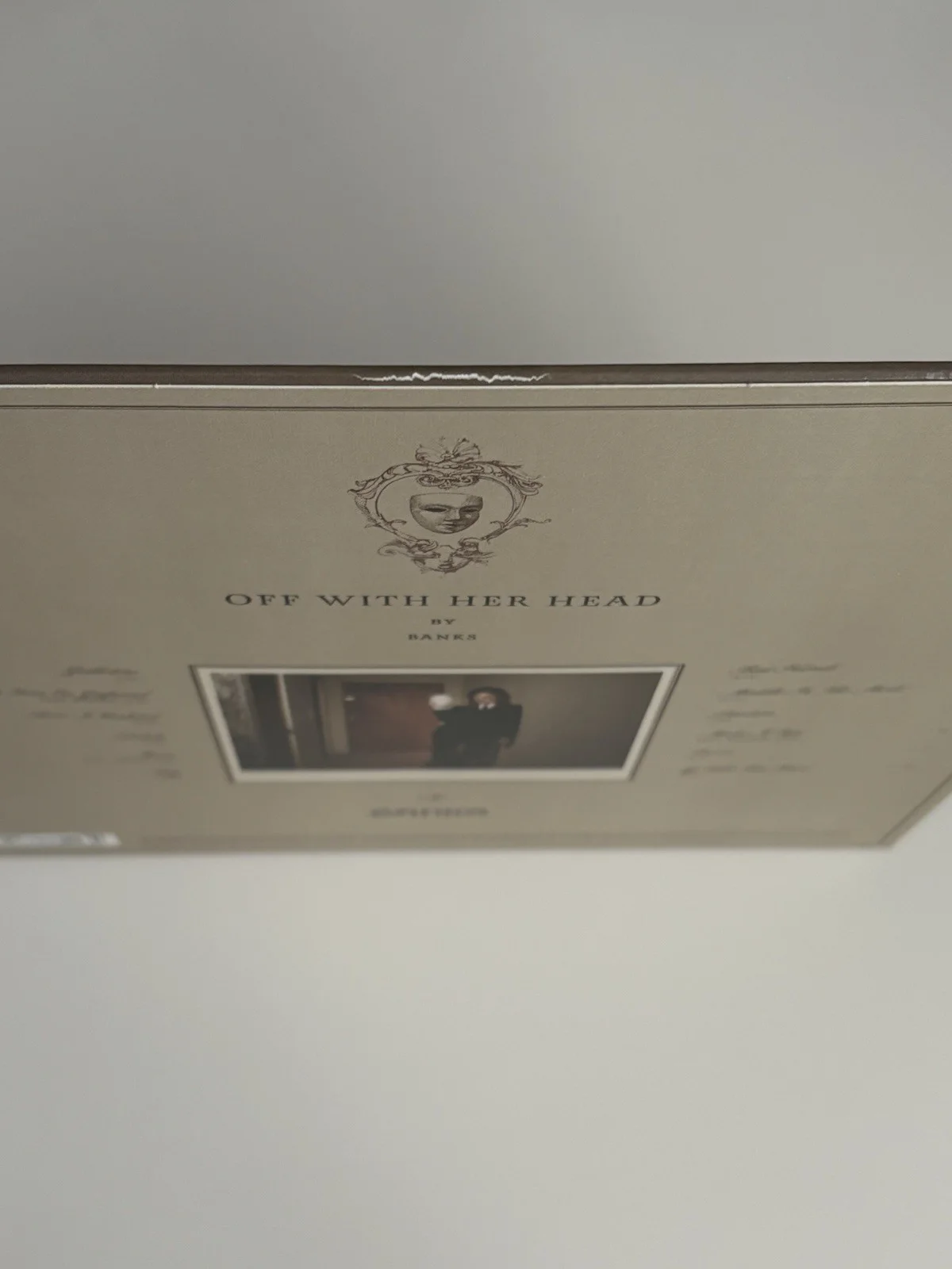 Banks Off With Her Head LP Mauve Vinyl Signed Autographed JSA COA #2, изображение 2