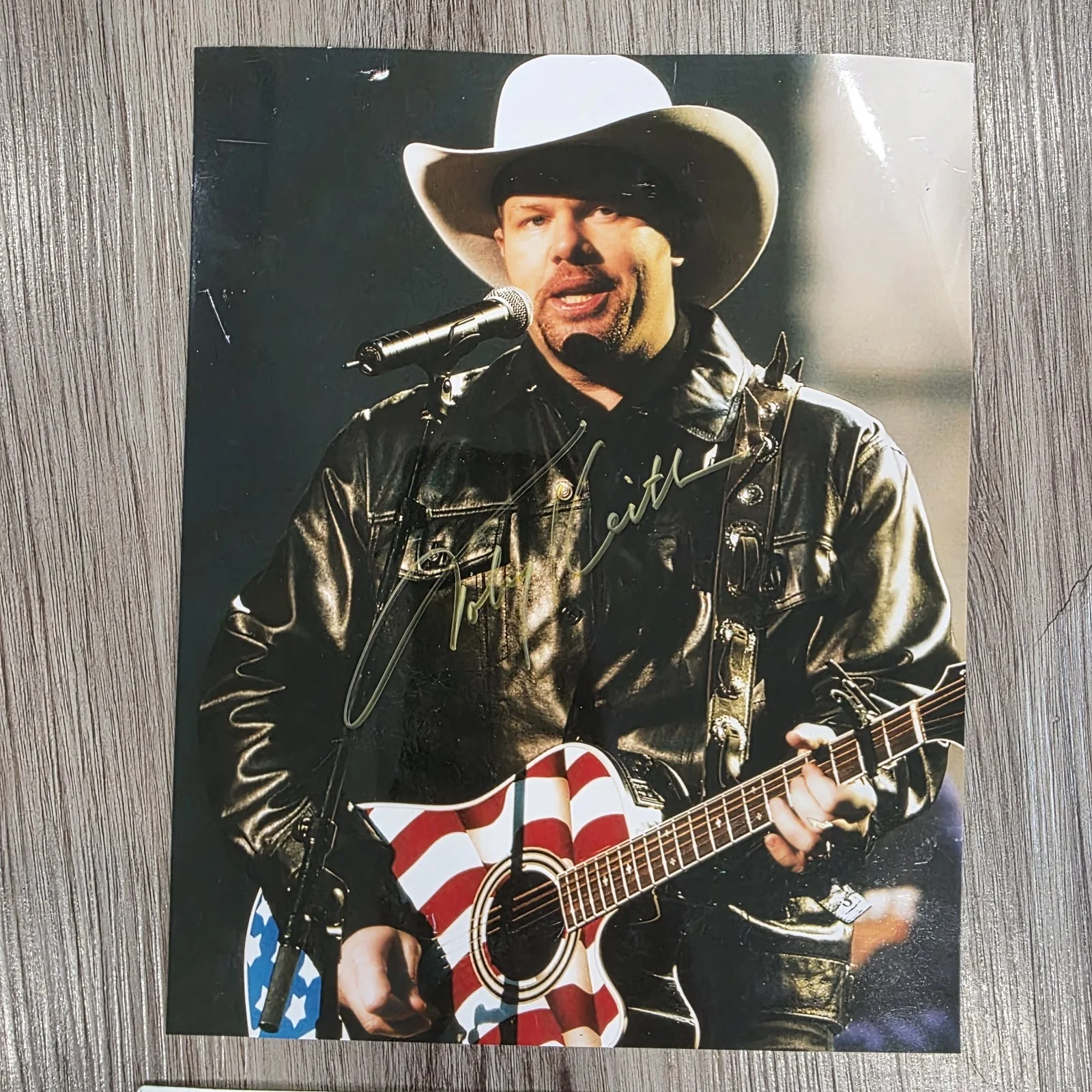 Toby Keith Hand Signed 8x10 Photo Singer Autograph Selective Resources COA, image 2
