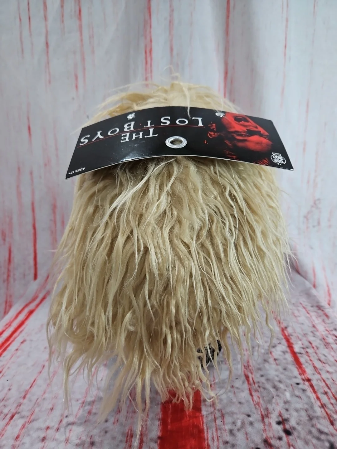 Keifer Sutherland — Keifer Sutherland Signed Lost Boys David TOTS Mask With Beckett Witnessed COA, image 3