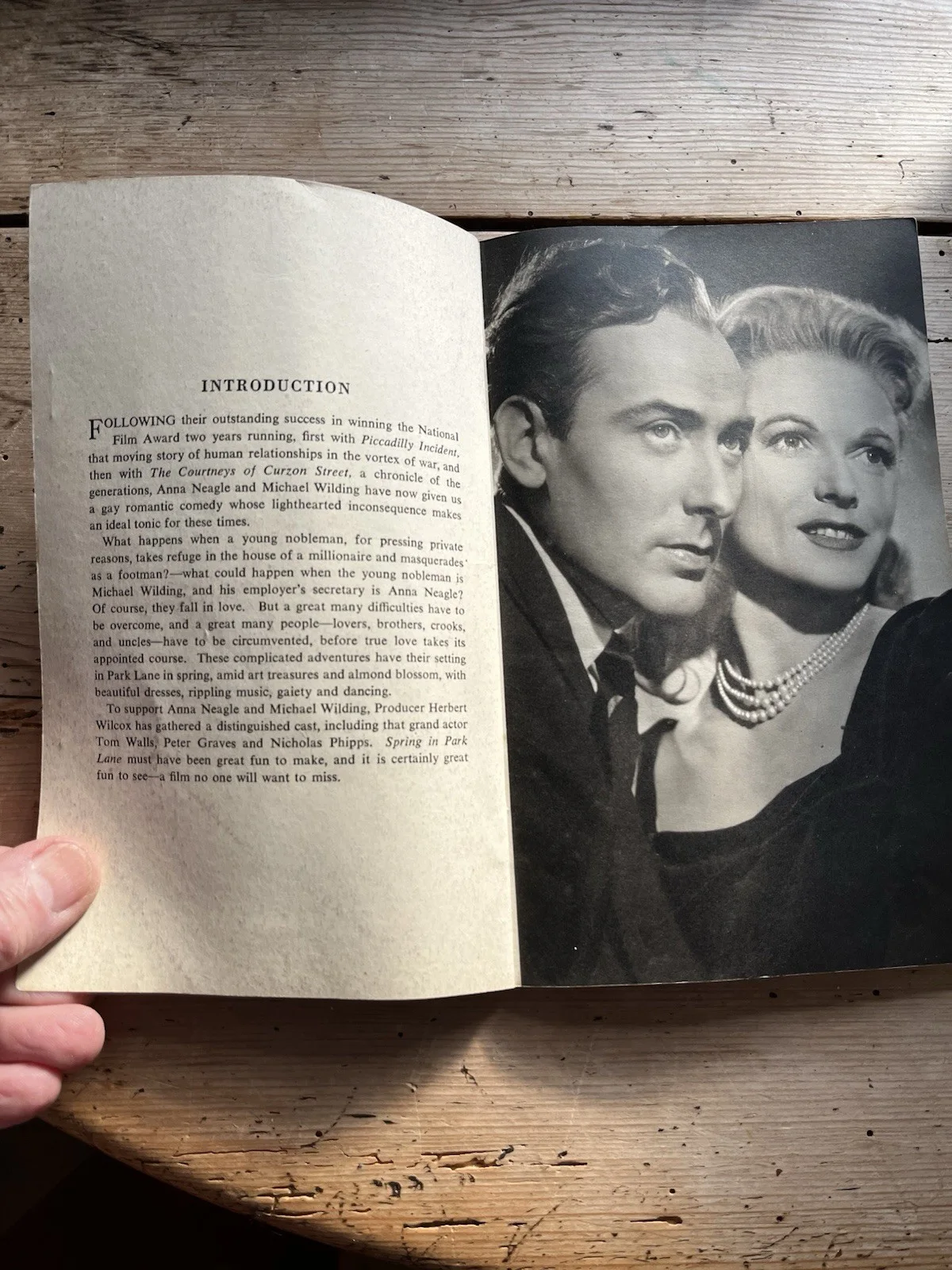 Book Of The 1948 Film “Spring In Park Lane” With Michael Wilding & Anna Neagle, изображение 4