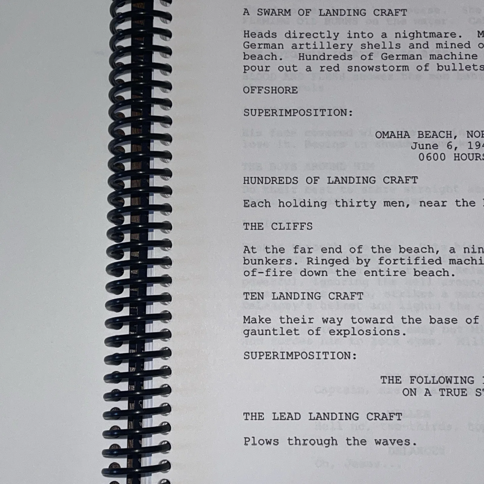 Matt Damon — MATT DAMON SIGNED AUTOGRAPH SAVING PRIVATE RYAN FULL MOVIE SCRIPT - PSA, image 4