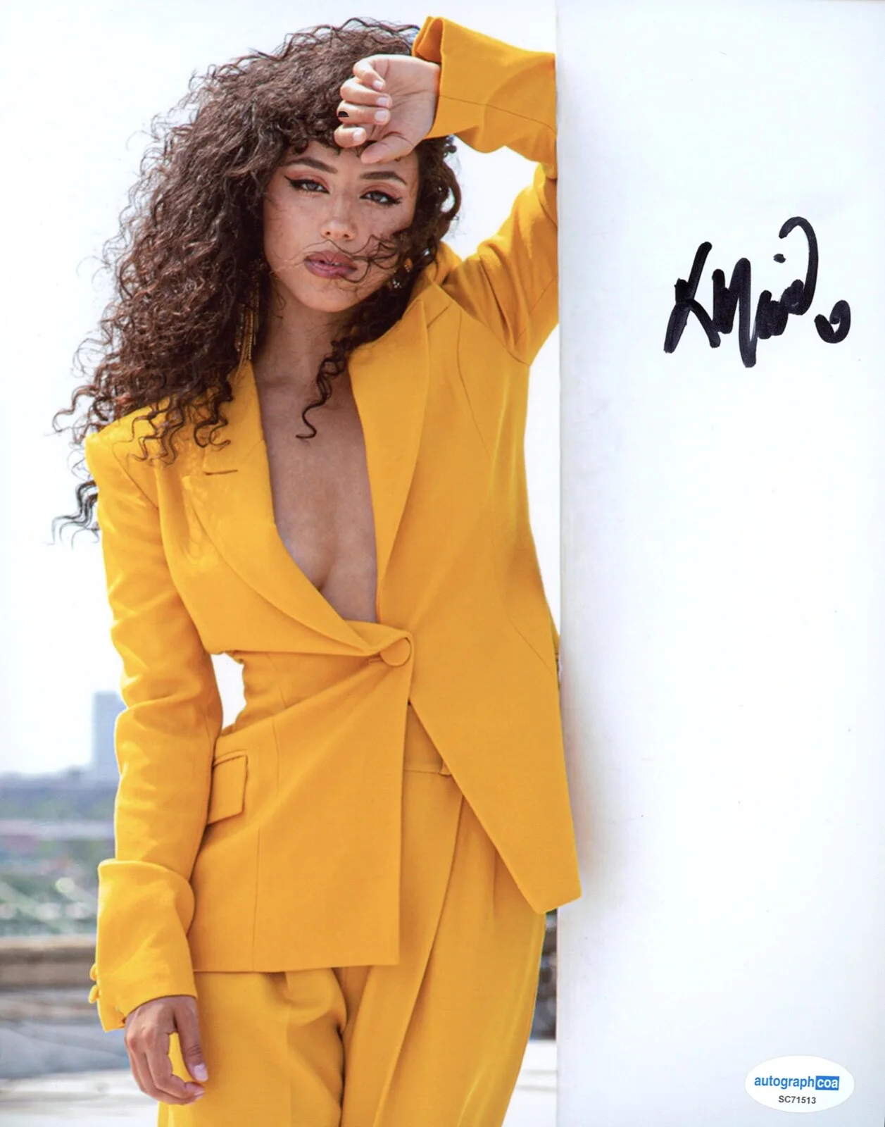 KIANA MADEIRA — Kiana Madeira signed 8x10 Photo PROOF p MALCOLM IN THE MIDDLE Hot Sexy ACOA COA, изображение 3