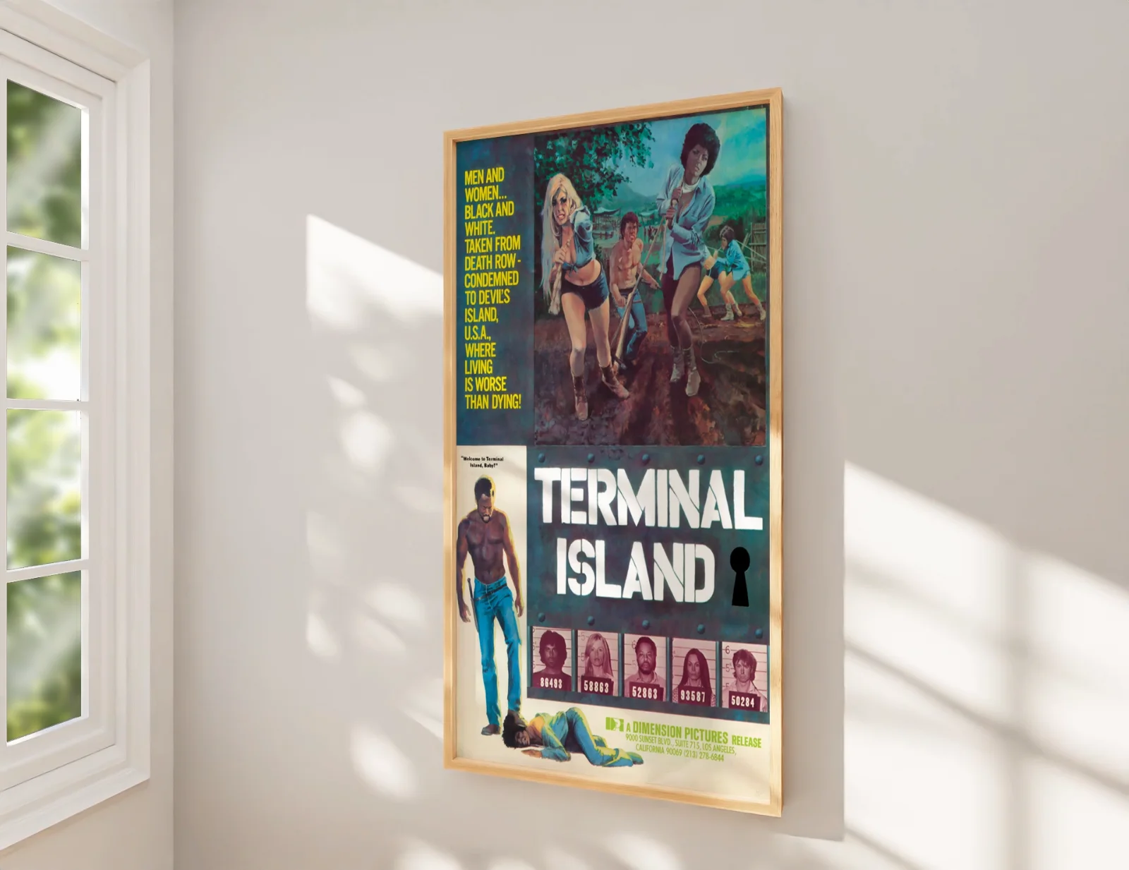 Terminal Island - 1973 Exploitation B-Movie Restored 27.2" x 41" US One Sheet, изображение 2