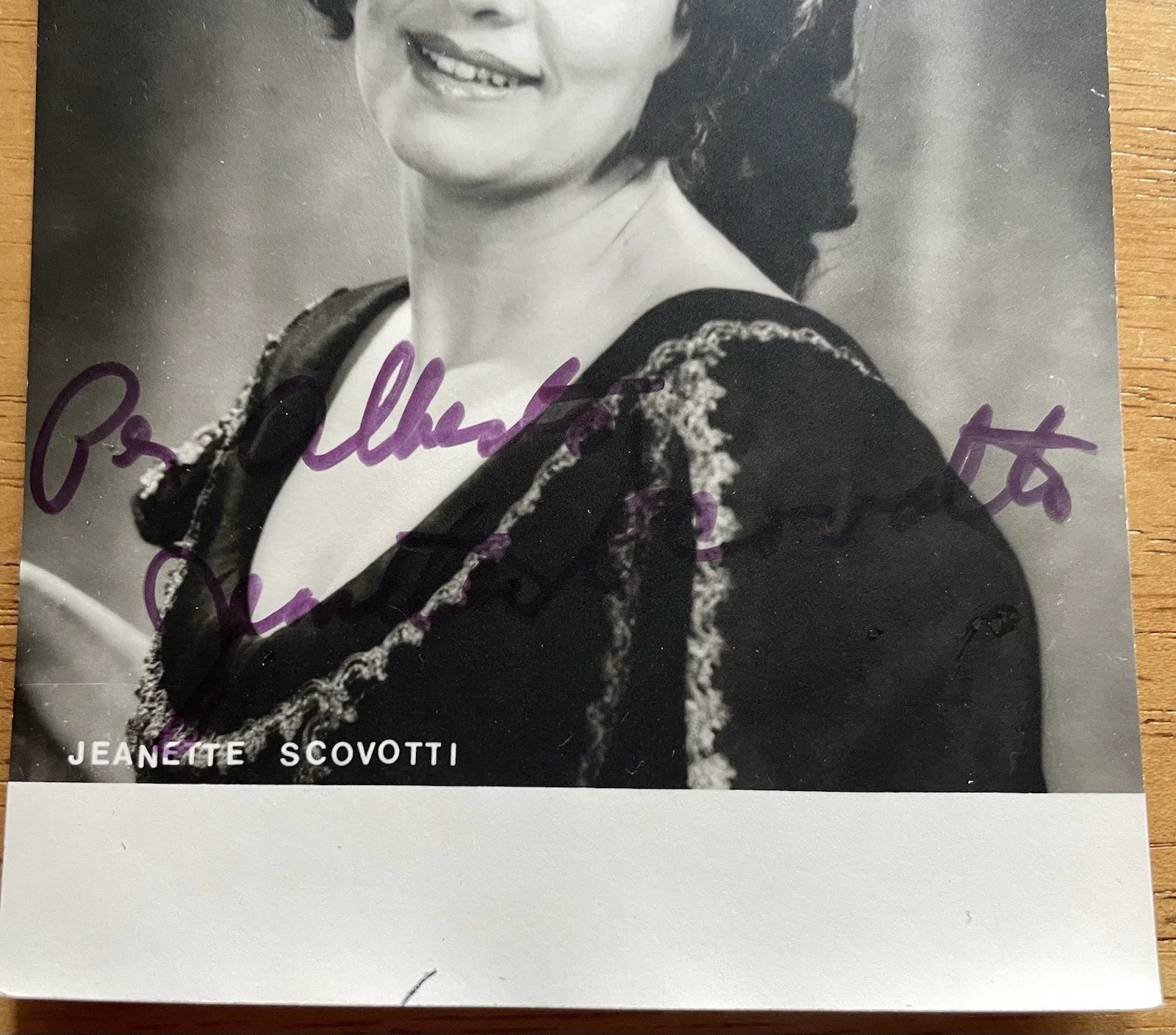 Opera Soprano Jeanette Scovotti Autograph Photo, изображение 4