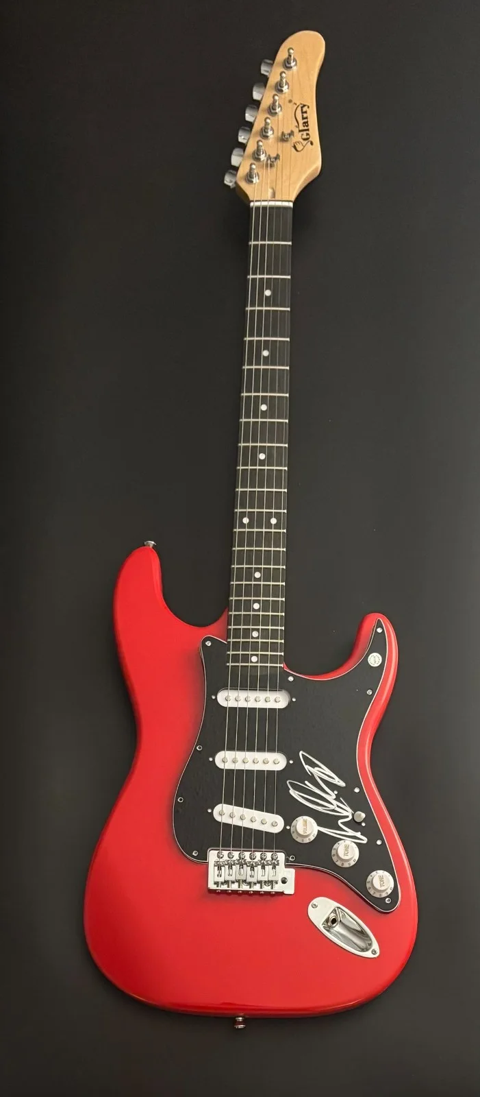 GFA Quiet Riot Guitarist * CARLOS CAVAZO * Signed Electric Guitar PROOF COA, image 2