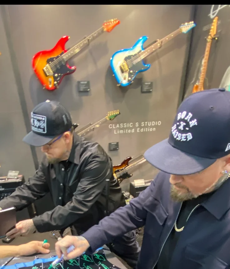GFA Joel & Benji Madden Band * GOOD CHARLOTTE * Signed Electric Guitar PROOF COA, image 3