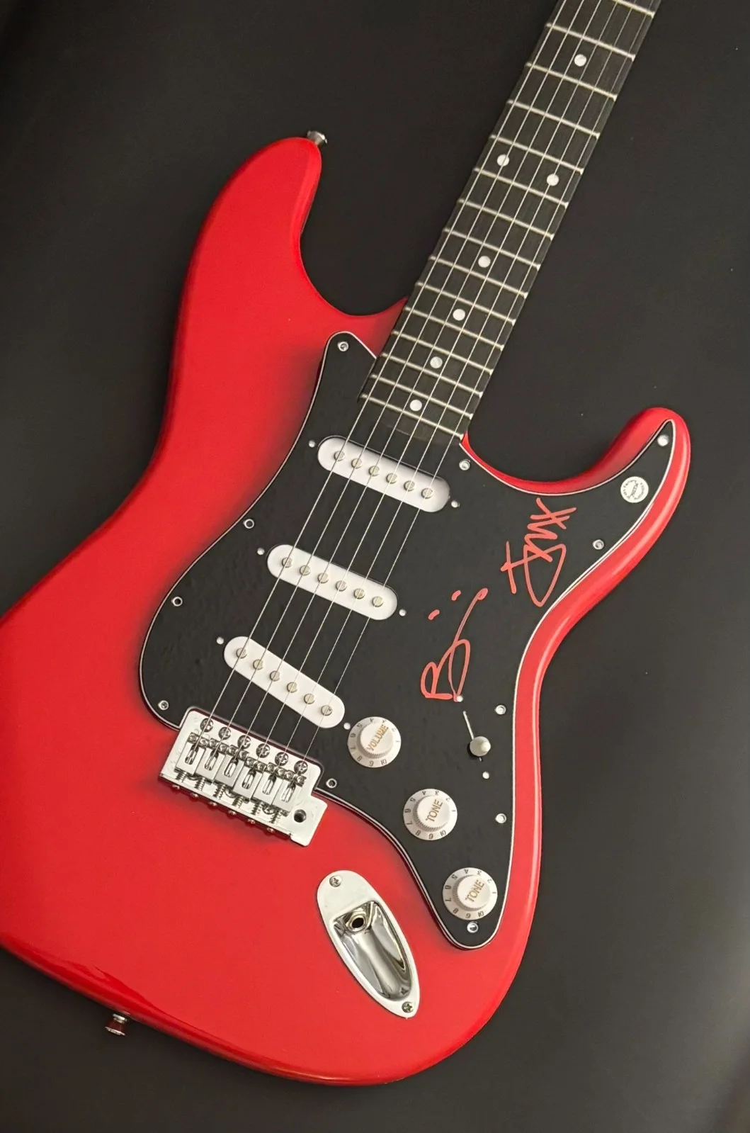 GFA Joel & Benji Madden Band * GOOD CHARLOTTE * Signed Electric Guitar PROOF COA, image 2