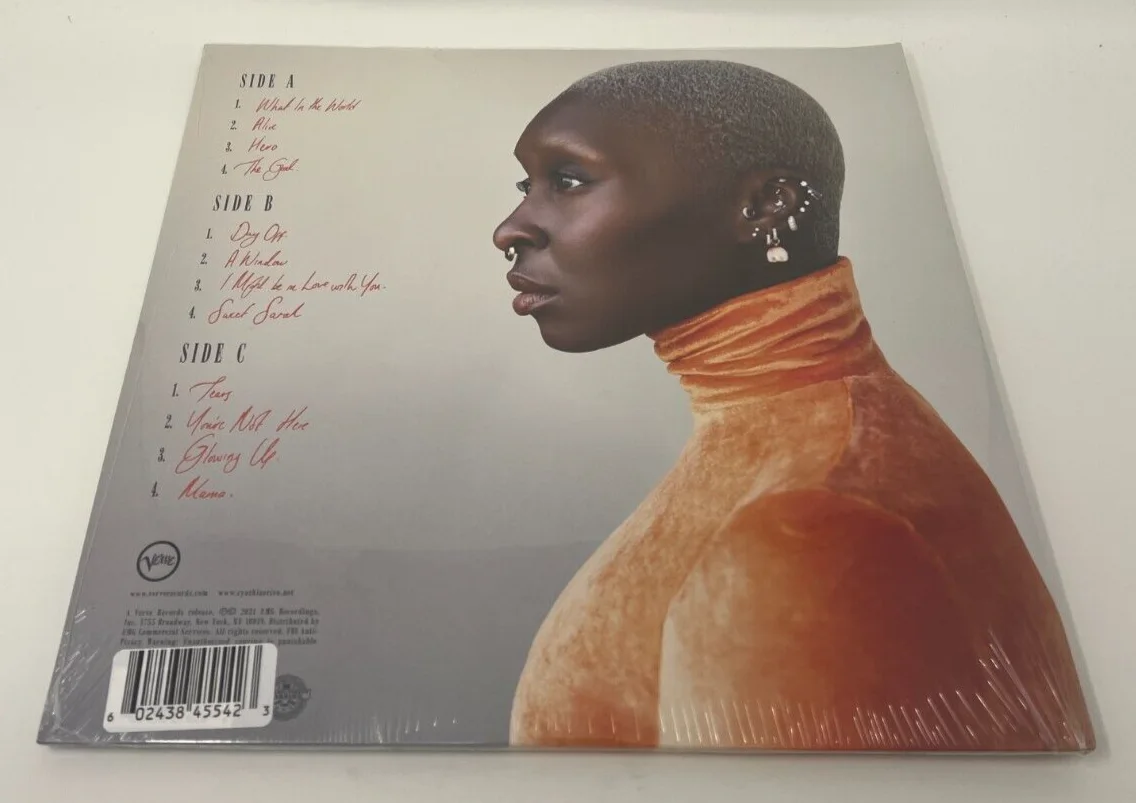 Cynthia Erivo Ch. 1 Vs. 1 Chapter 1 Volume SIGNED Autographed Vinyl LP Wicked, изображение 3