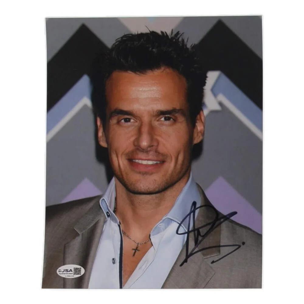 Antonio Sabato Jr — Antonio Sabato Jr. Signed 8x10 Photo (JSA)