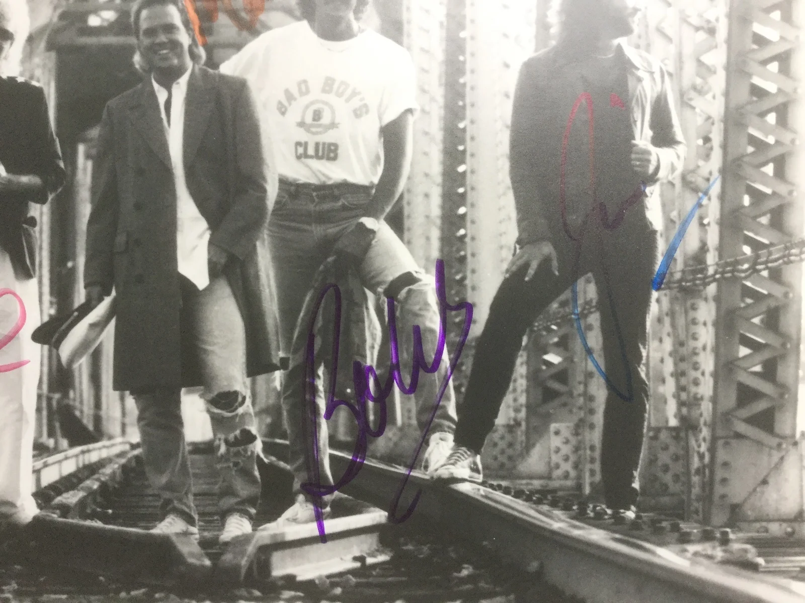 Sawyer Brown 1987 publicity photo signed by 5, Hobie, Joe, Mark, Bobby and Jim., изображение 5