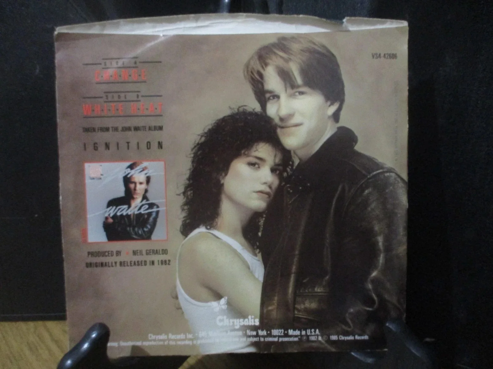 JOHN WAITE BAD ENGLISH AUTHENTIC AUTOGRAPHED/SIGNED VINYL 45 RECORD, image 3