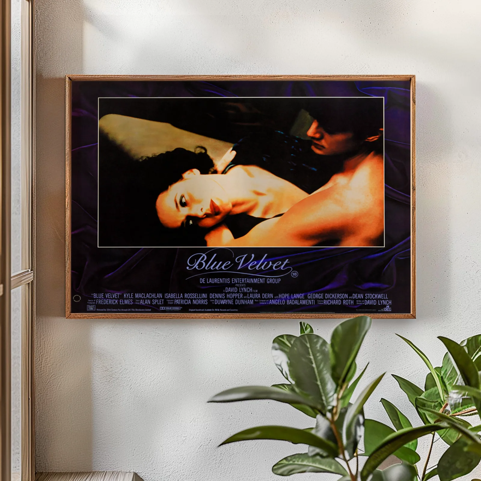 Blue Velvet - 1986 Avant Garde Crime Mystery Restored 30" x 40" UK Quad Poster, изображение 2