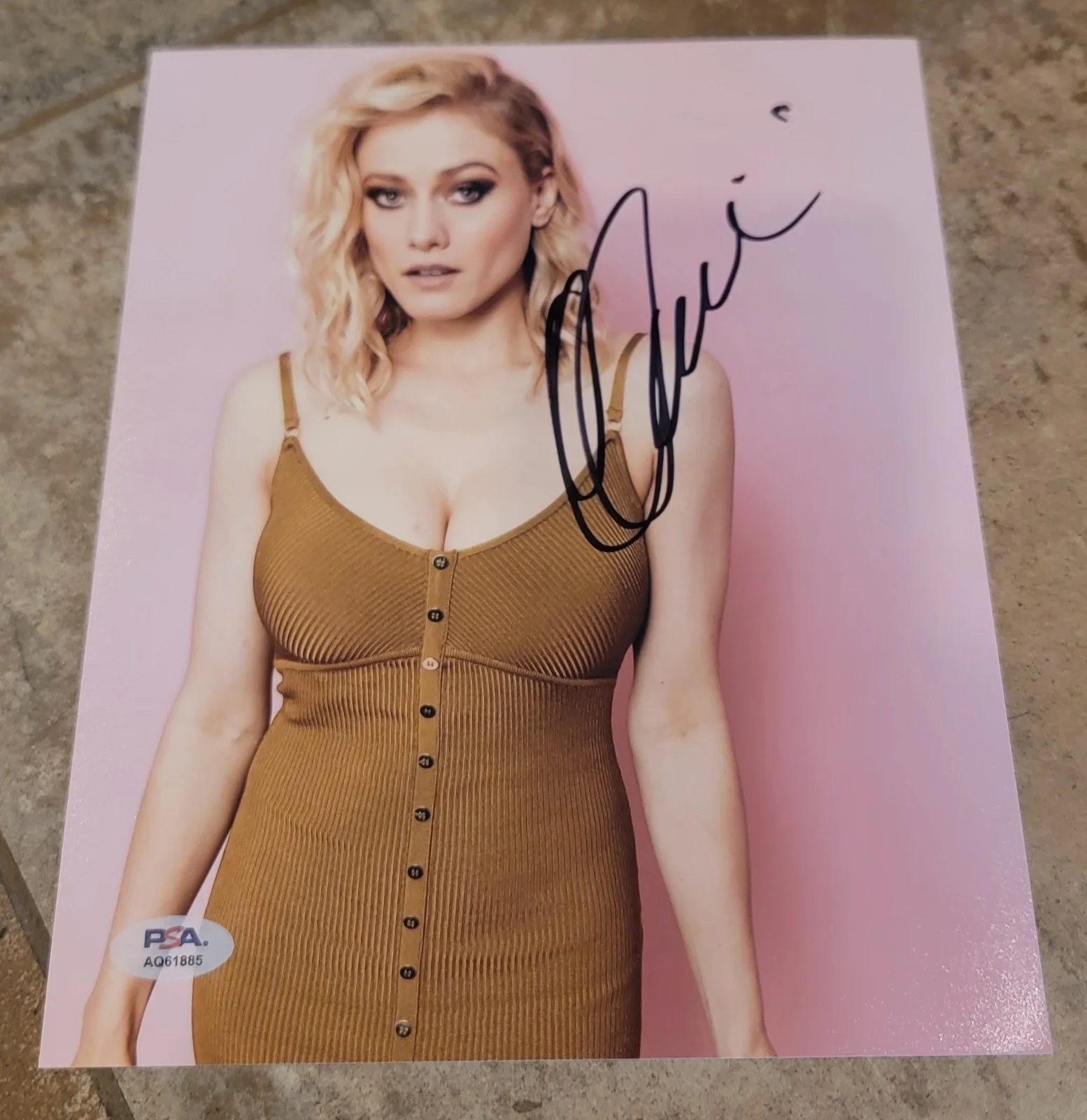 Olivia Taylor Dudley — Olivia Taylor Dudley signed 8x10 photo autograph PSA DNA photoshoot pink backgro