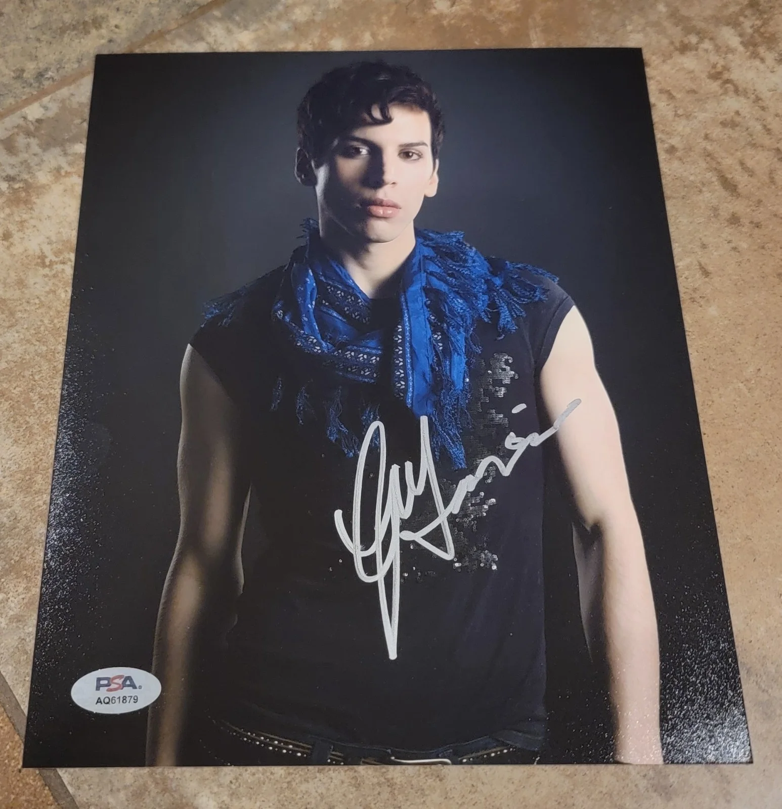 Jordan Gavaris — Jordan Gavaris signed 8x10 photo autograph PSA DNA AQ61879