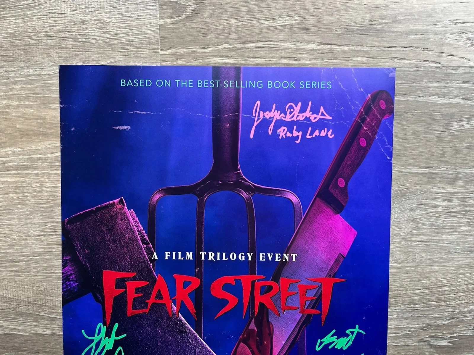 Jordyn DiNatale Noah Garrett Lloyd Pitts Signed Fear Street 12x18 Photo Beckett, изображение 3