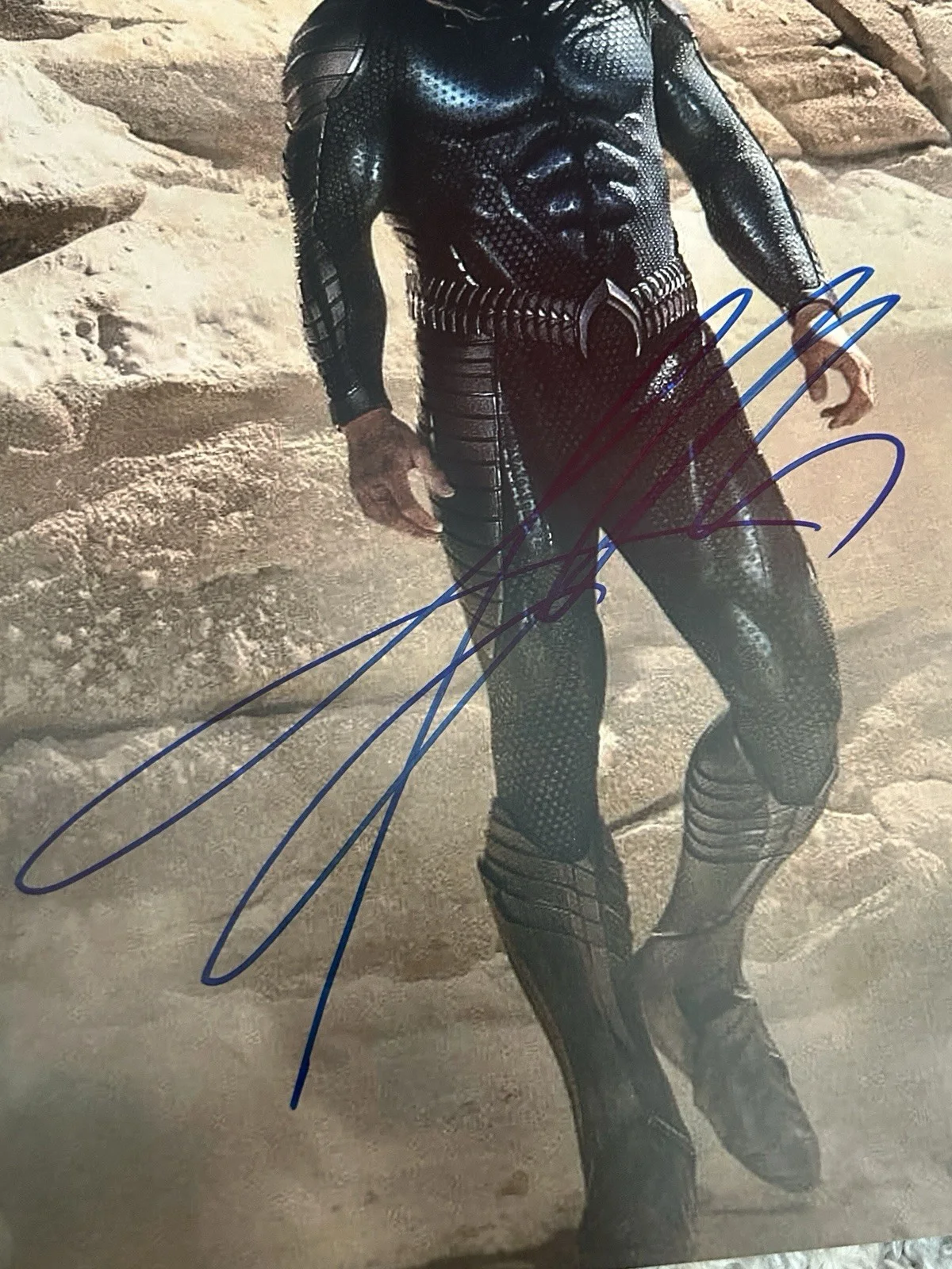 jason momoa — JASON MOMOA SIGNED AQUAMAN JUSTICE LEAGUE DC 11X14 PHOTO BECKETT BAS COA, изображение 4
